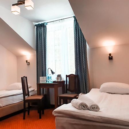Hotel "Xavier" Lubycza Krolewska Ngoại thất bức ảnh