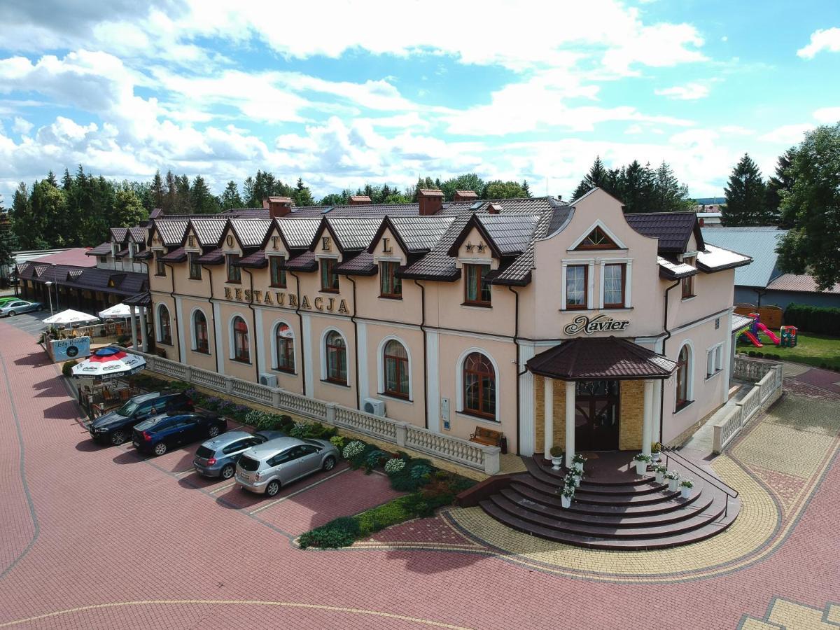 Hotel "Xavier" Lubycza Krolewska Ngoại thất bức ảnh